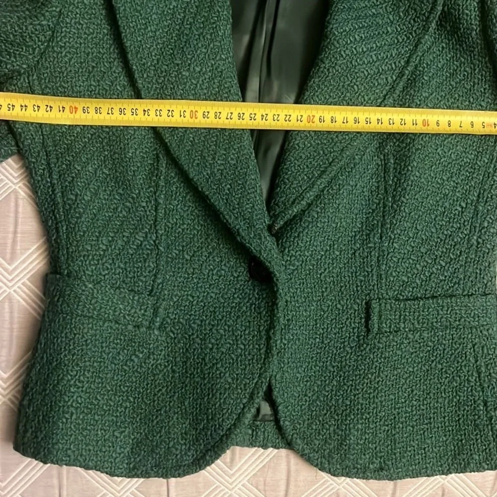 Zara Green Blazer with Wide Lapels and Textured Fabric removable fur coat - Picture 9 of 9